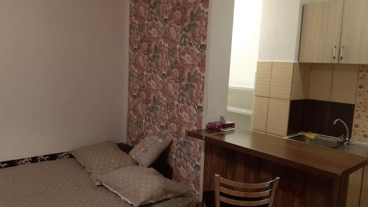 Studio Timpuri Noi 50 Bukarest Kültér fotó