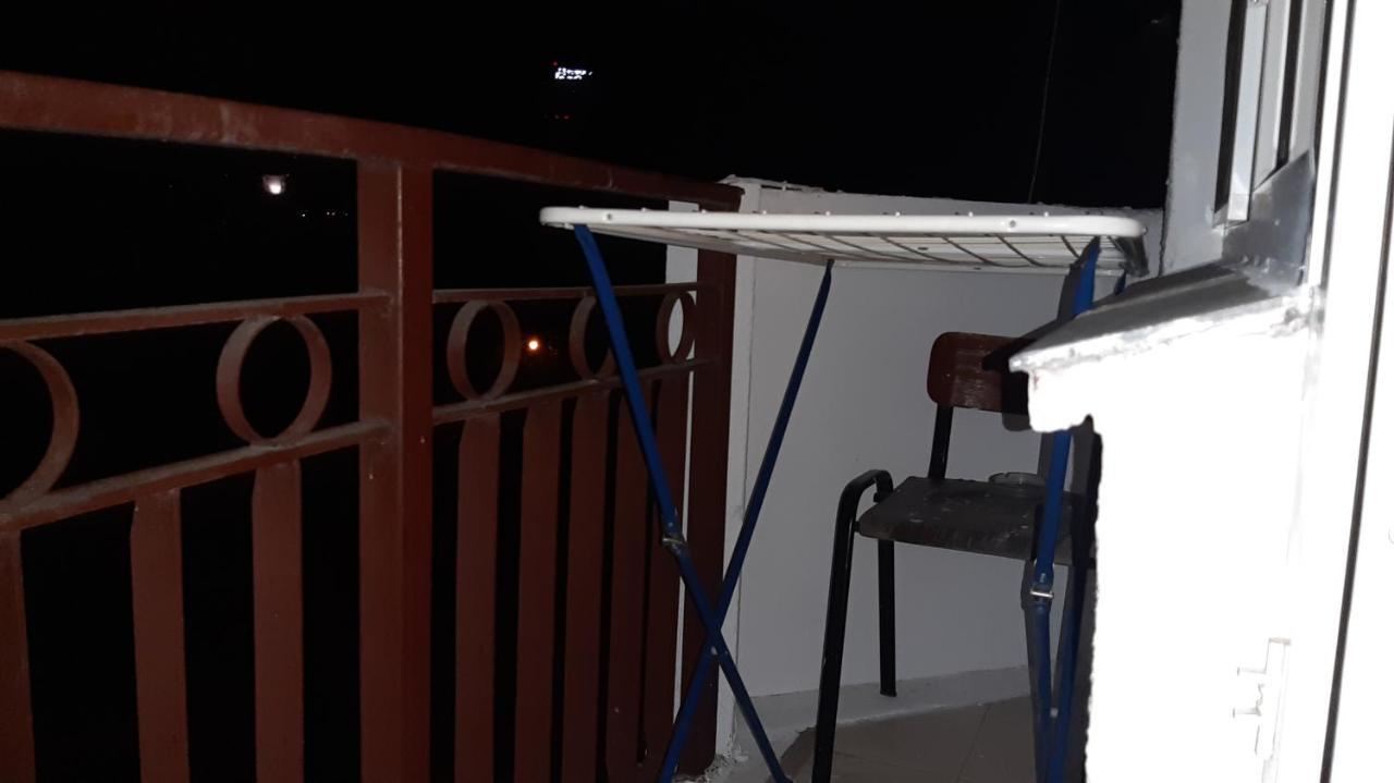 Studio Timpuri Noi 50 Bukarest Kültér fotó